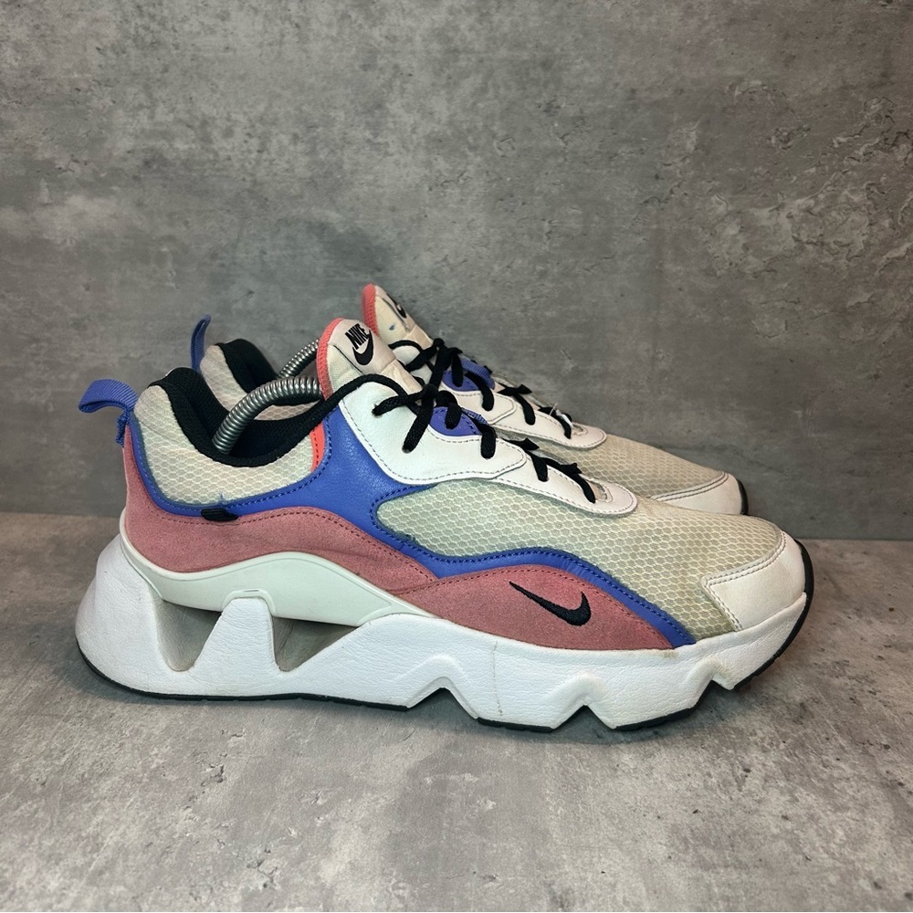 Nike Ryz 365 Sneakers CU4874-104 Mens sz 10.5/Womens sz 12 - white/pink